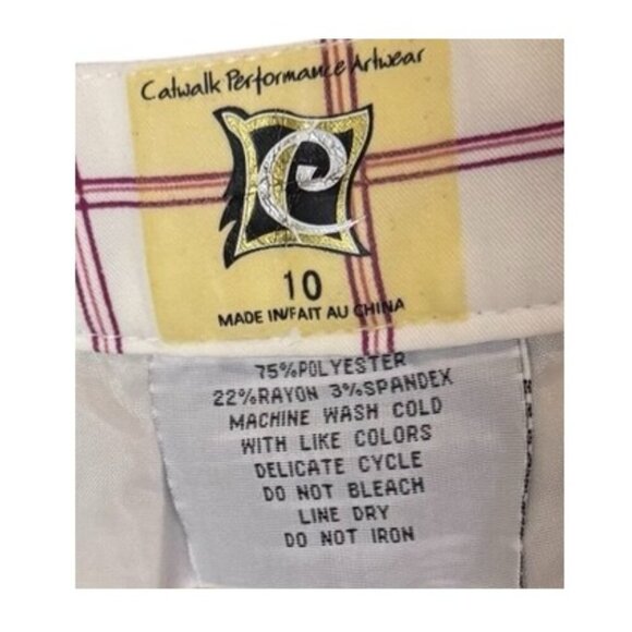 Catwalk Performance Artwear white/pink/burgundy lined golf shorts - Picture 8 of 11